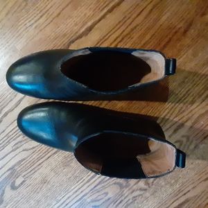 Black Madewell booties